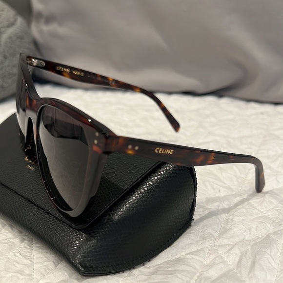 CELINE Polarized Cat Eye Sunglasses - Picture 2 of 6